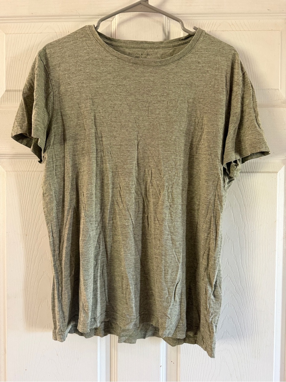 Banana Republic Men's Crew Neck Tee - Olive